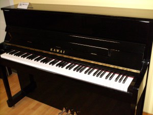 Kawai-Klavier Modell K2
